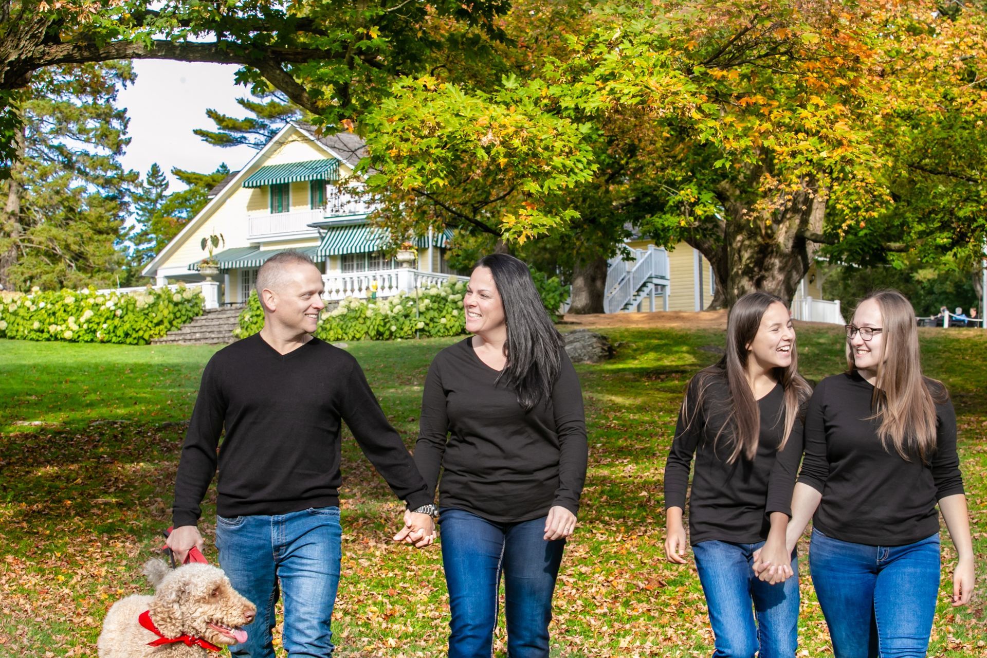 Foto Amazing Family - Mackenzie King Estate / Quebec Foto Amazing Family - Mackenzie King Estate / Quebec - Imagem 22