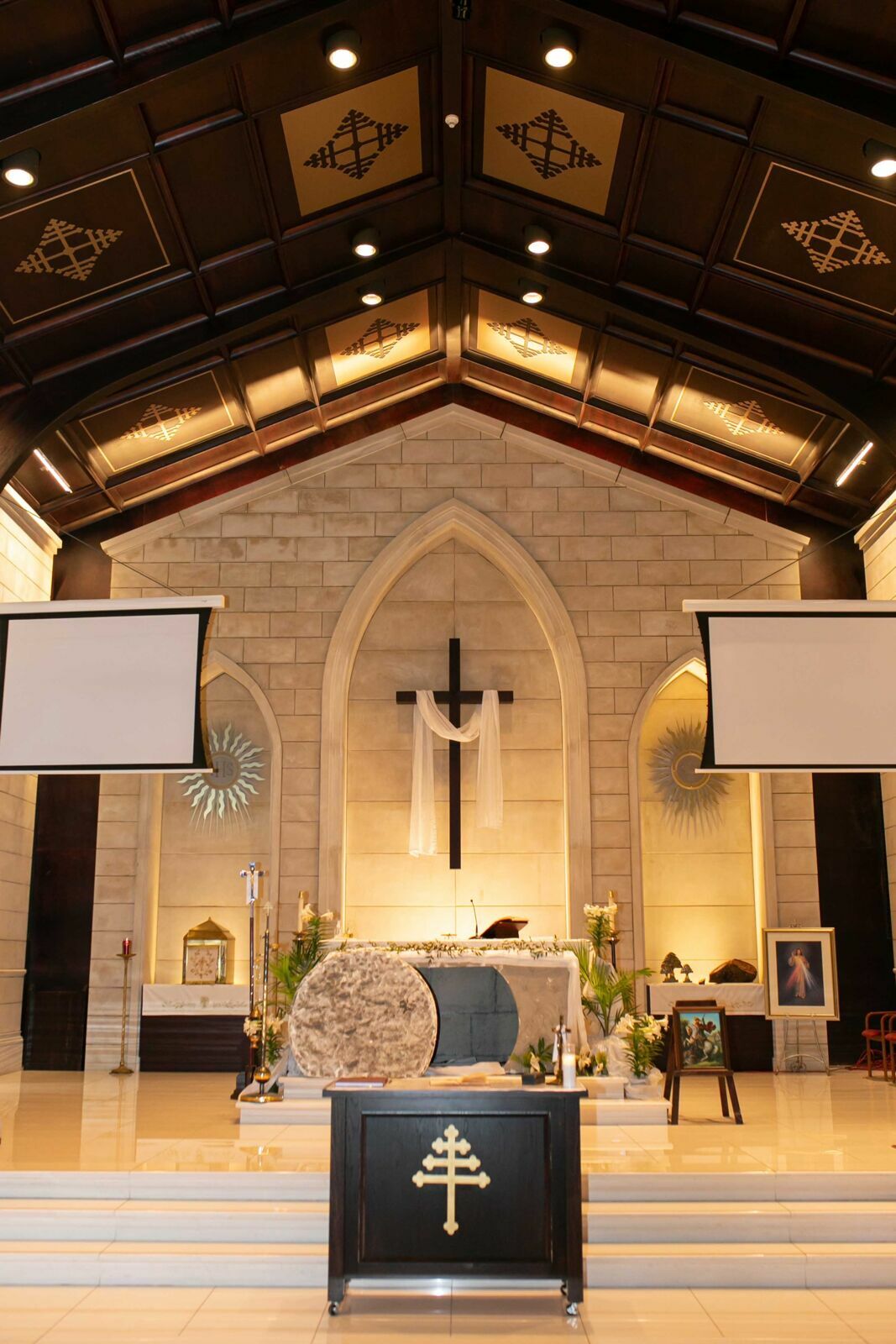 Foto Baptism | Saint Charbel Parish, Ottawa &  El Mazaj, Ottawa - Imagem 1