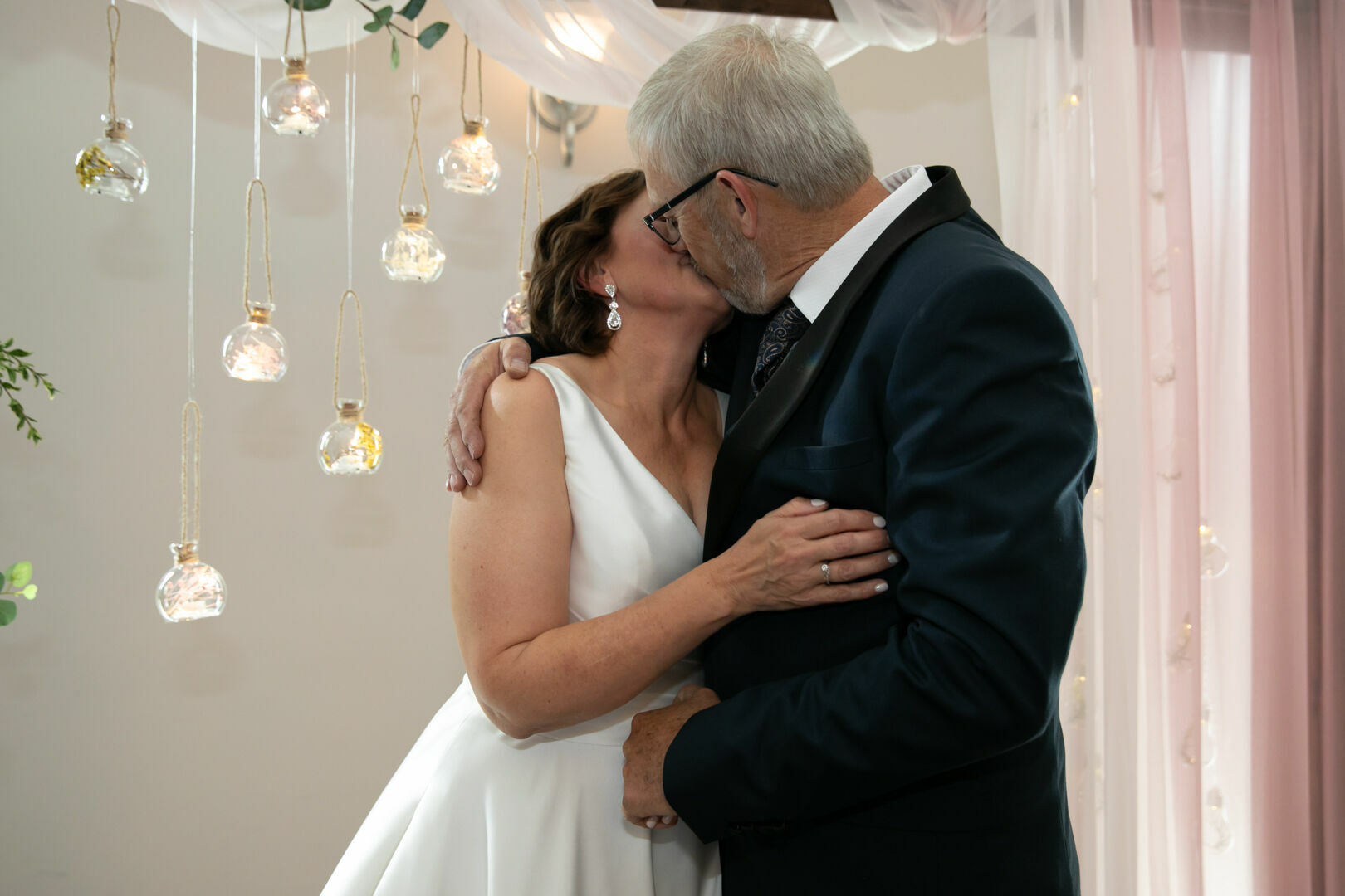 Foto Olga & Irhart - Wedding - Millwoods  Golf Course, Edmonton, Canada - Imagem 26