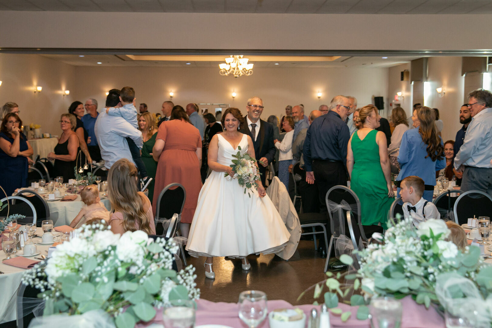 Foto Olga & Irhart - Wedding - Millwoods  Golf Course, Edmonton, Canada - Imagem 61