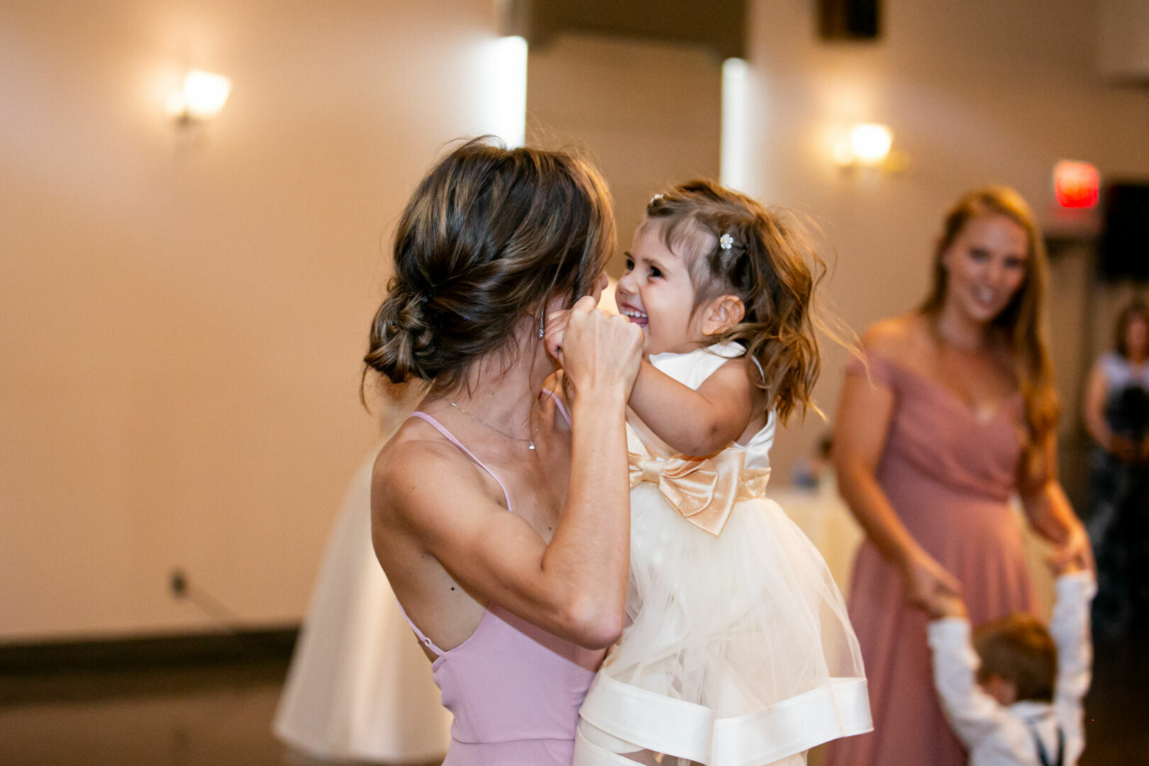 Foto Olga & Irhart - Wedding - Millwoods  Golf Course, Edmonton, Canada - Imagem 51