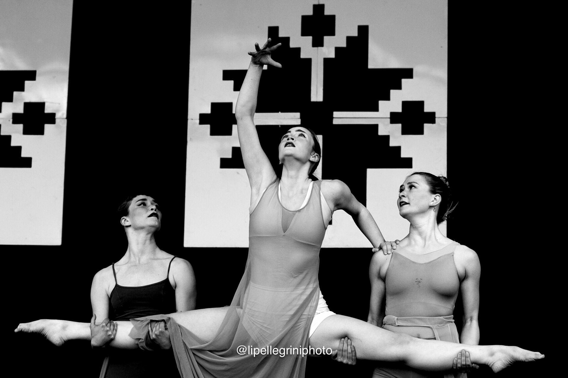 Foto Viva Dance Company - EDMONTON UKRAINIAN FESTIVAL  - Imagem 0