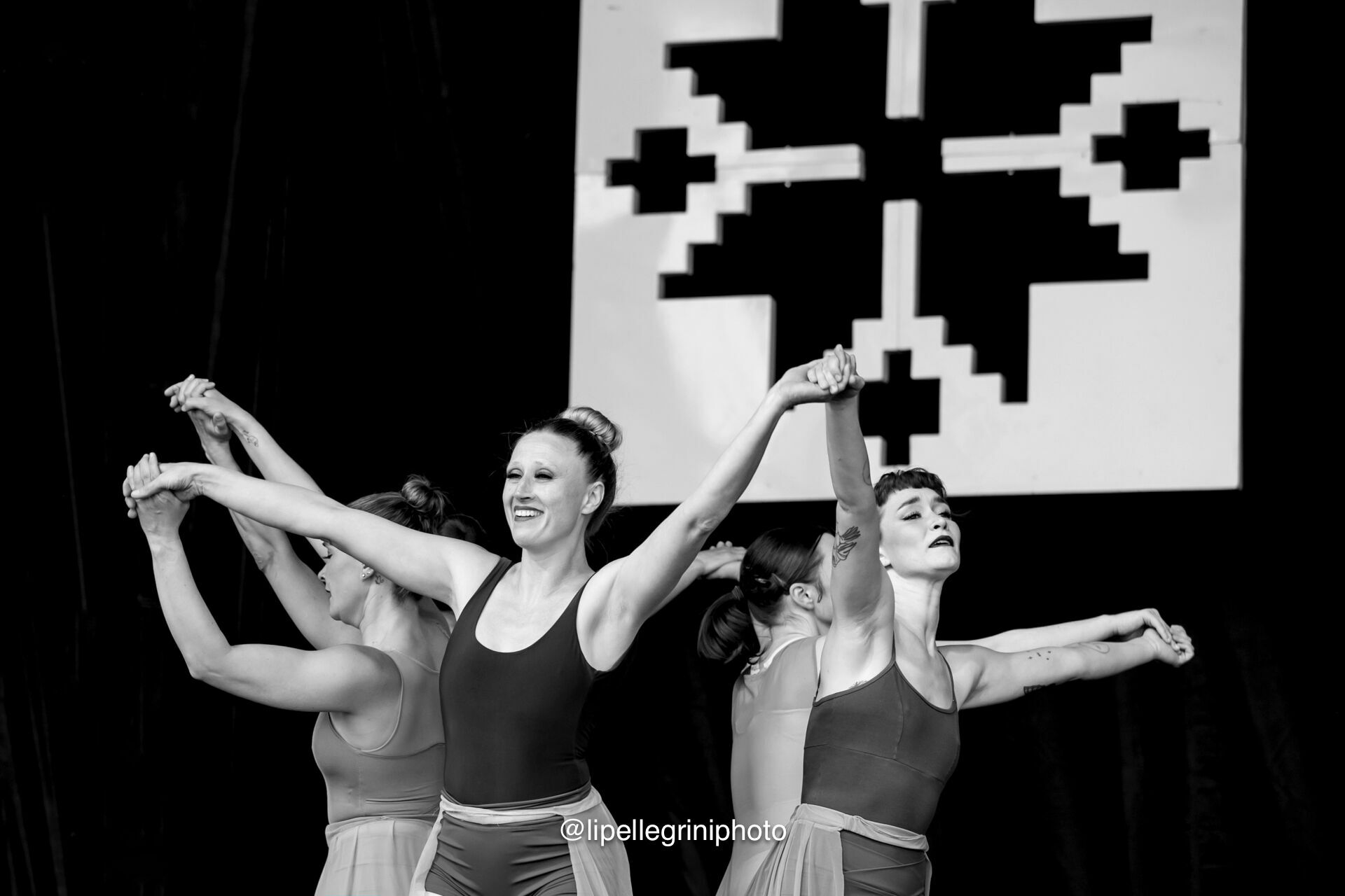 Foto Viva Dance Company - EDMONTON UKRAINIAN FESTIVAL  - Imagem 6