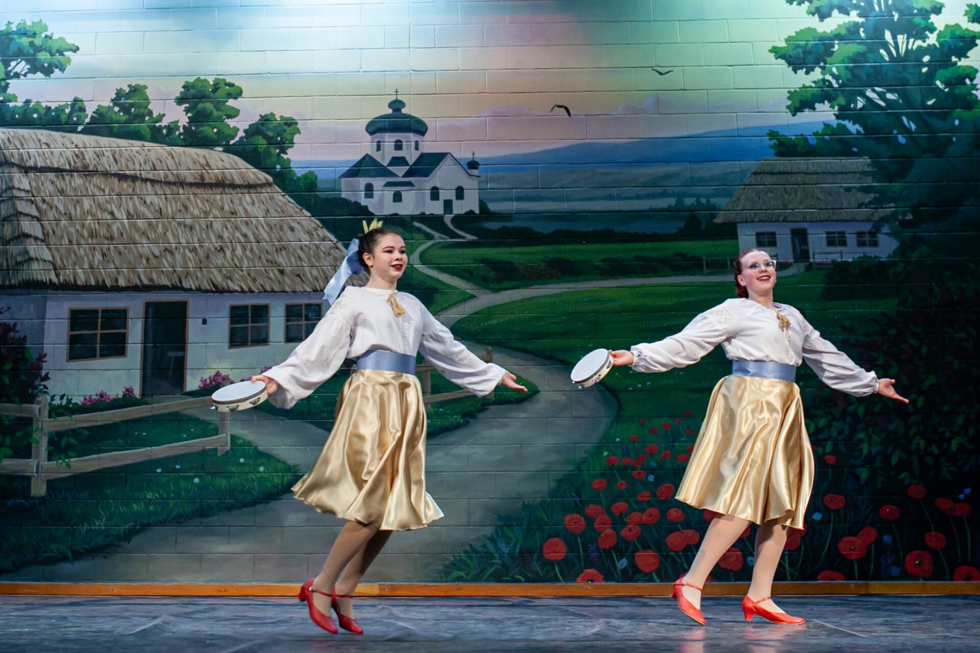 Foto Verkhovyna Ukrainian Song and Dance Ensemble’s pre-Easter Bazaar “Yarmarok” - Imagem 12