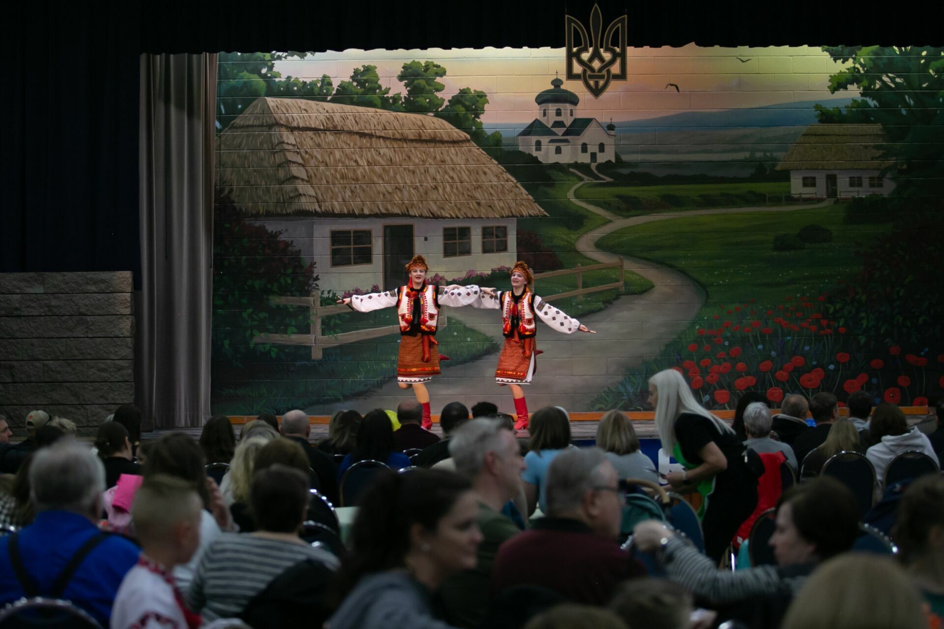 Foto Verkhovyna Ukrainian Song and Dance Ensemble’s pre-Easter Bazaar “Yarmarok” - Imagem 40