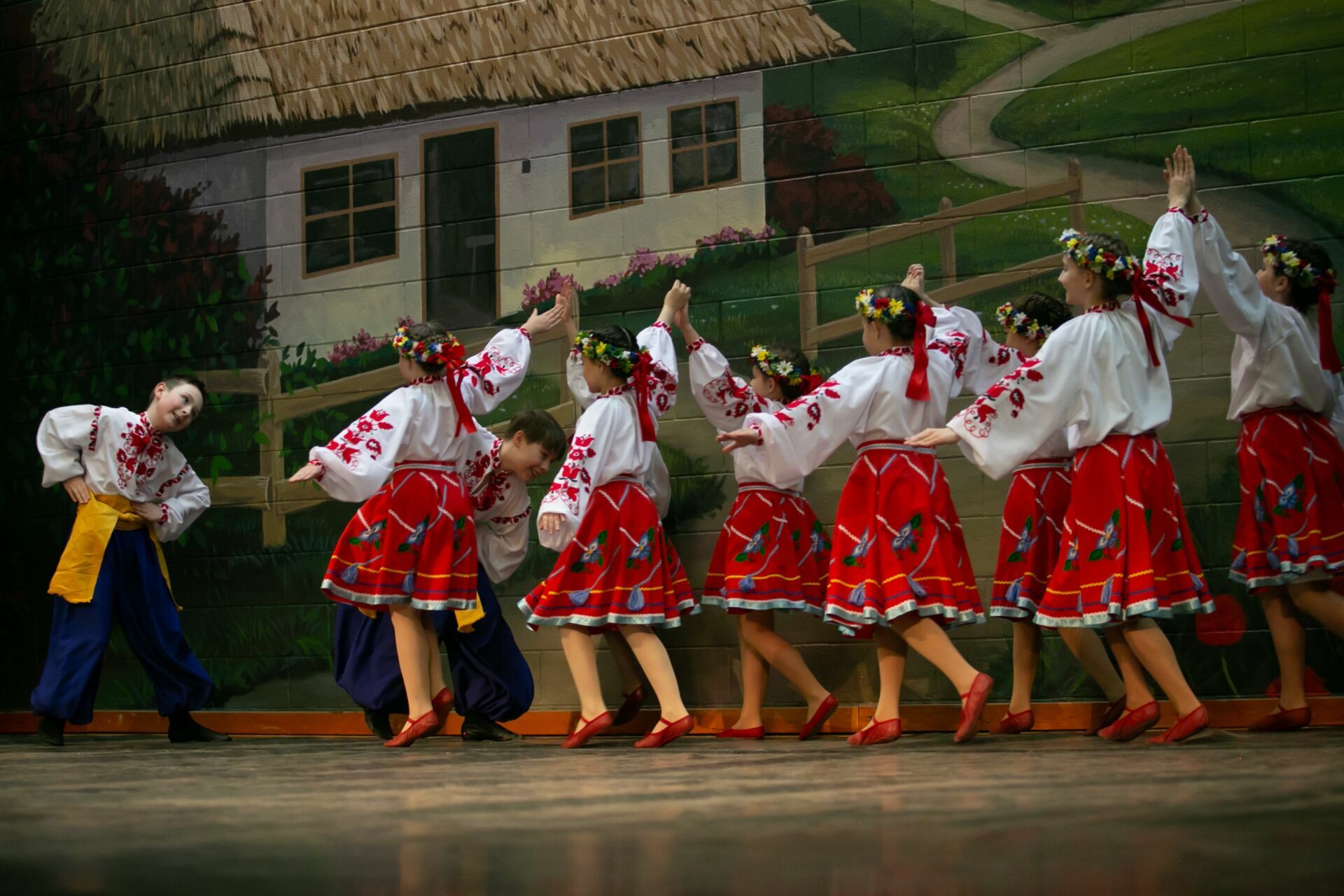 Foto Verkhovyna Ukrainian Song and Dance Ensemble’s pre-Easter Bazaar “Yarmarok” - Imagem 42