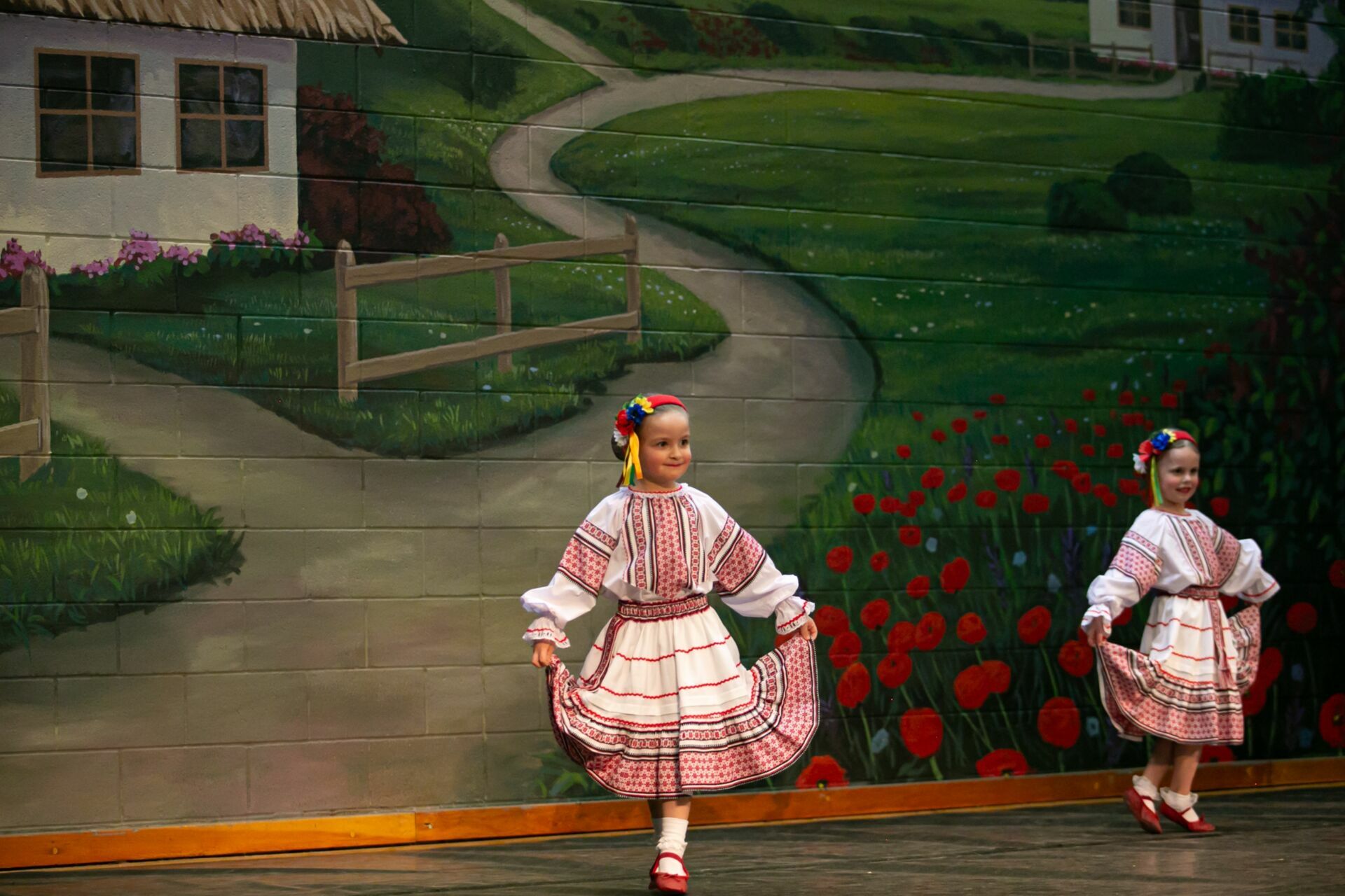 Foto Verkhovyna Ukrainian Song and Dance Ensemble’s pre-Easter Bazaar “Yarmarok” - Imagem 57