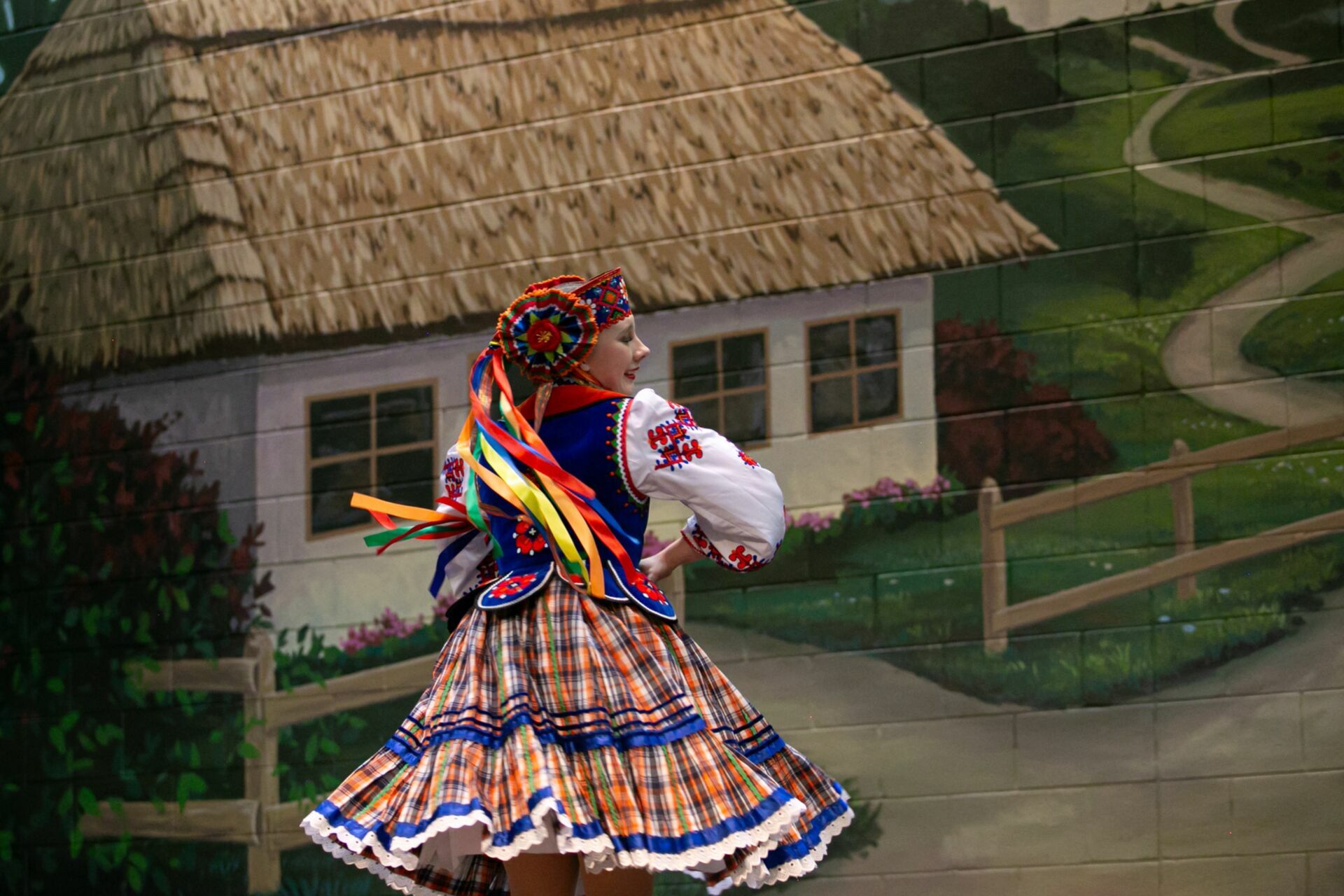 Foto Verkhovyna Ukrainian Song and Dance Ensemble’s pre-Easter Bazaar “Yarmarok” - Imagem 75