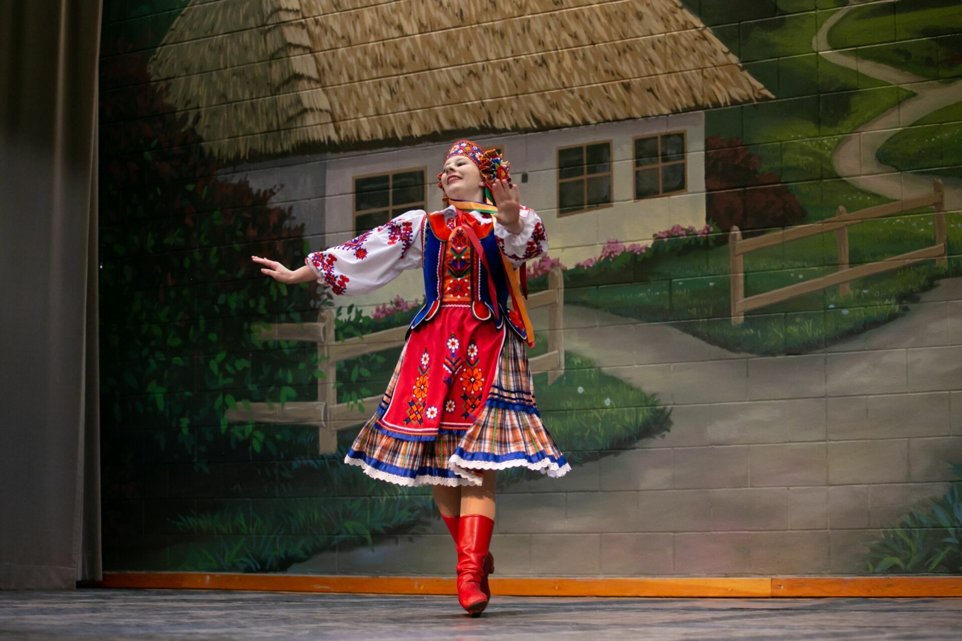 Foto Verkhovyna Ukrainian Song and Dance Ensemble’s pre-Easter Bazaar “Yarmarok” - Imagem 76