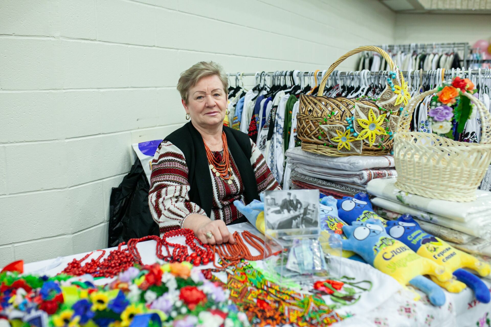 Foto Verkhovyna Ukrainian Song and Dance Ensemble’s pre-Easter Bazaar “Yarmarok” - Imagem 101