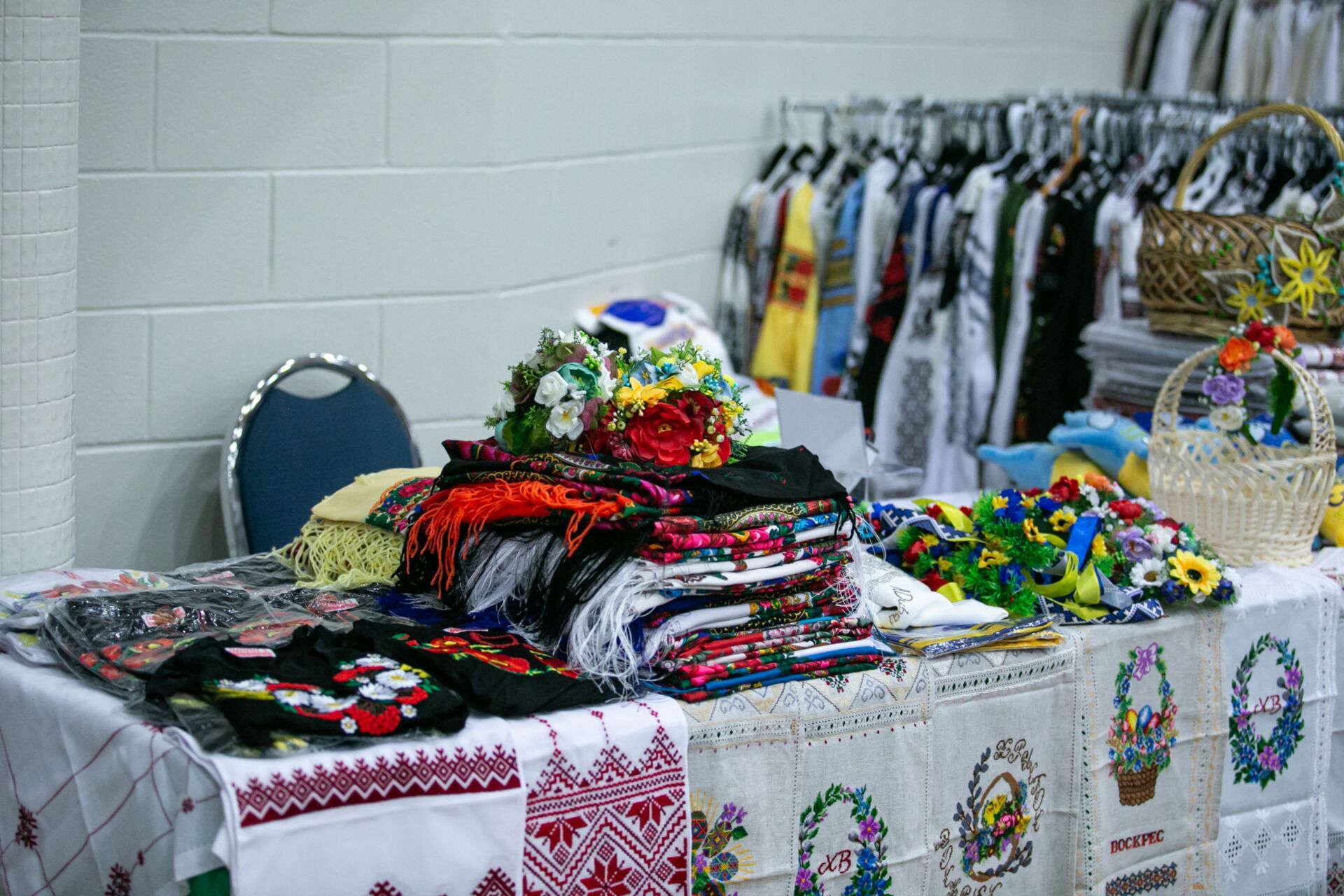 Foto Verkhovyna Ukrainian Song and Dance Ensemble’s pre-Easter Bazaar “Yarmarok” - Imagem 157