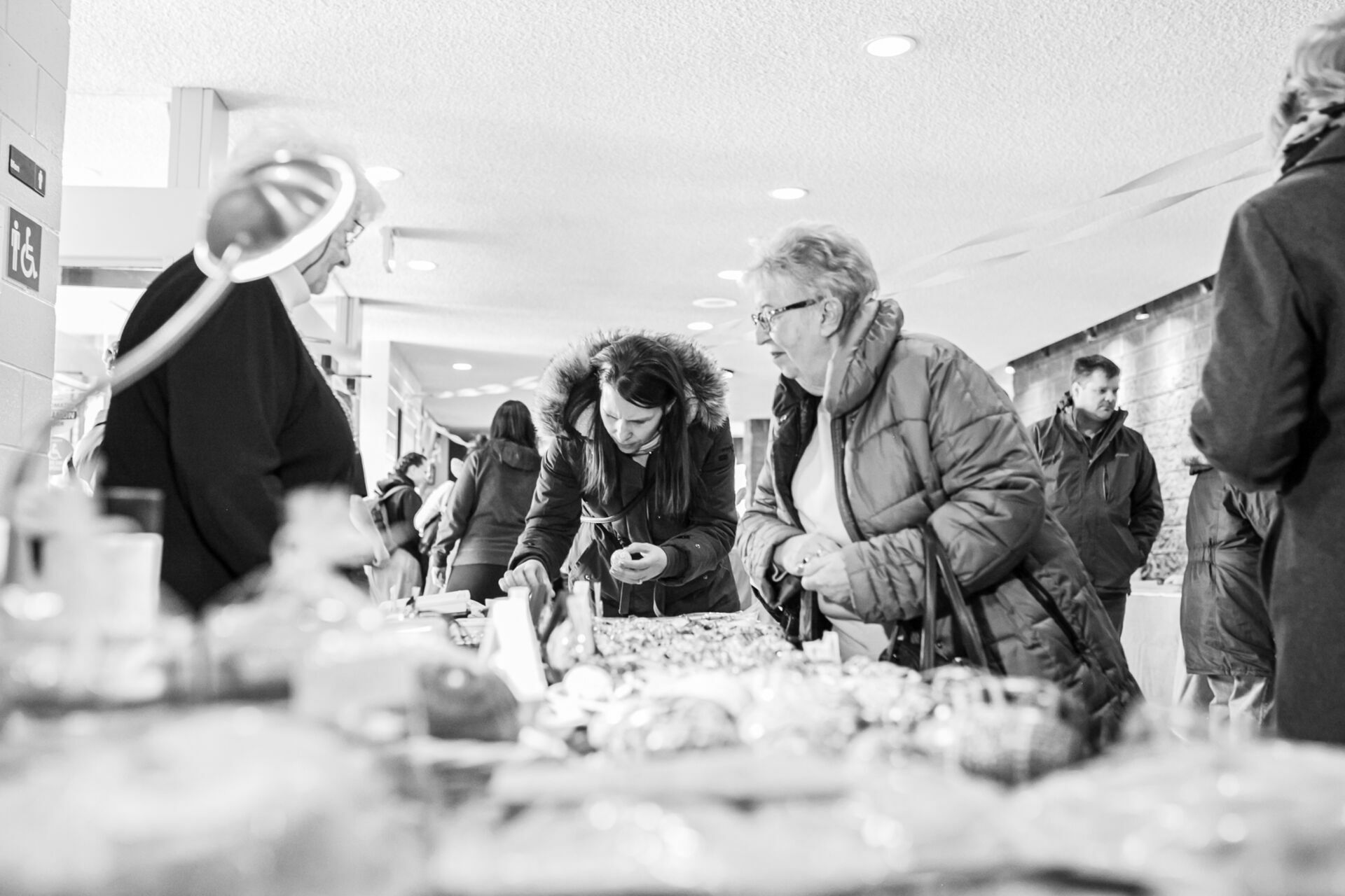 Foto Verkhovyna Ukrainian Song and Dance Ensemble’s pre-Easter Bazaar “Yarmarok” - Imagem 120