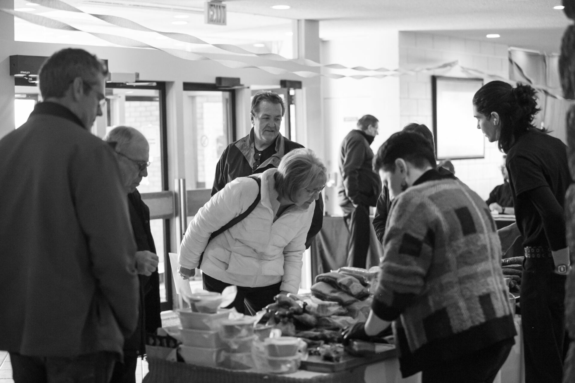 Foto Verkhovyna Ukrainian Song and Dance Ensemble’s pre-Easter Bazaar “Yarmarok” - Imagem 171