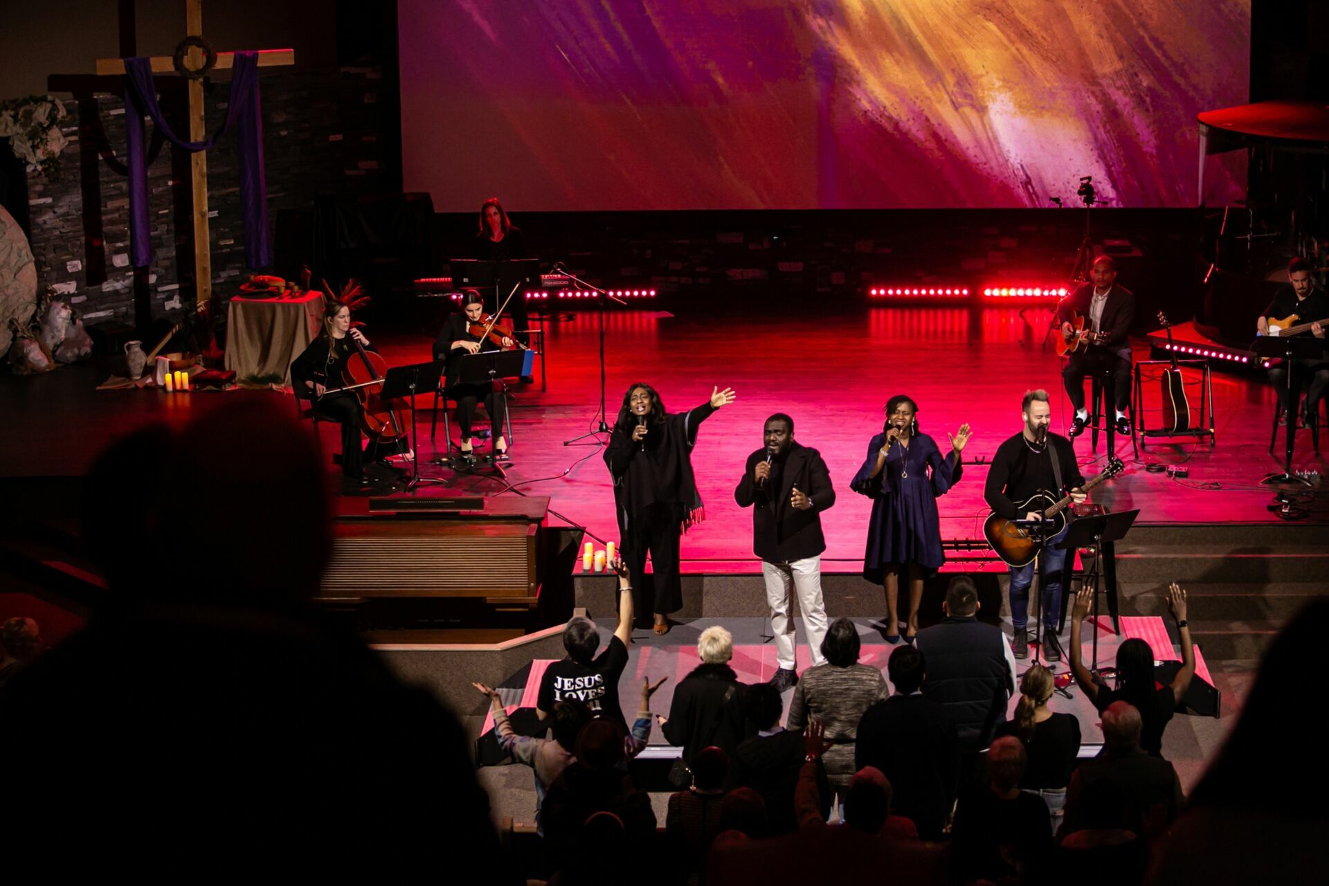Foto Good Friday - April 3, 2026  - Imagem 22