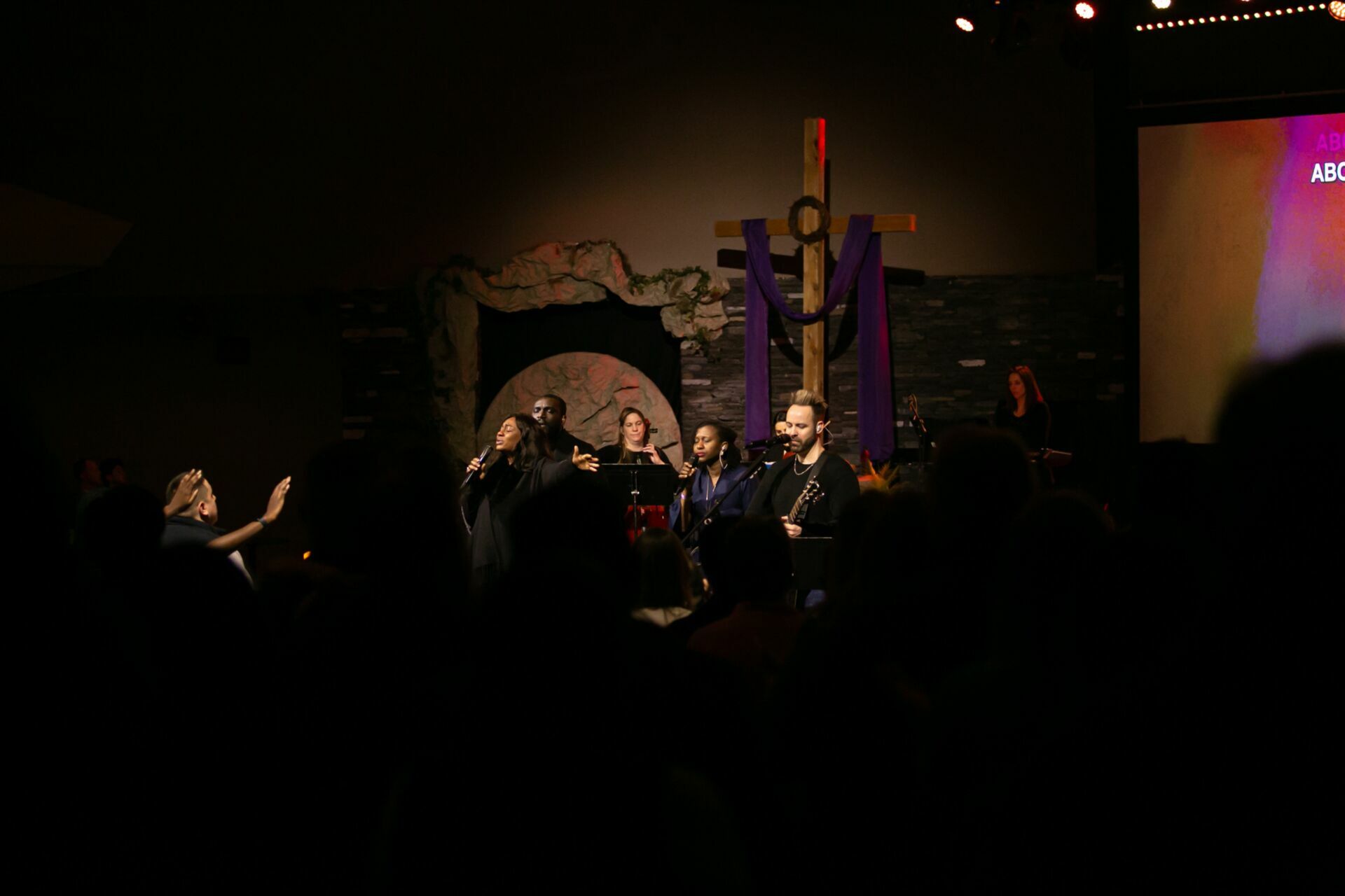 Foto Good Friday - April 3, 2026  - Imagem 32